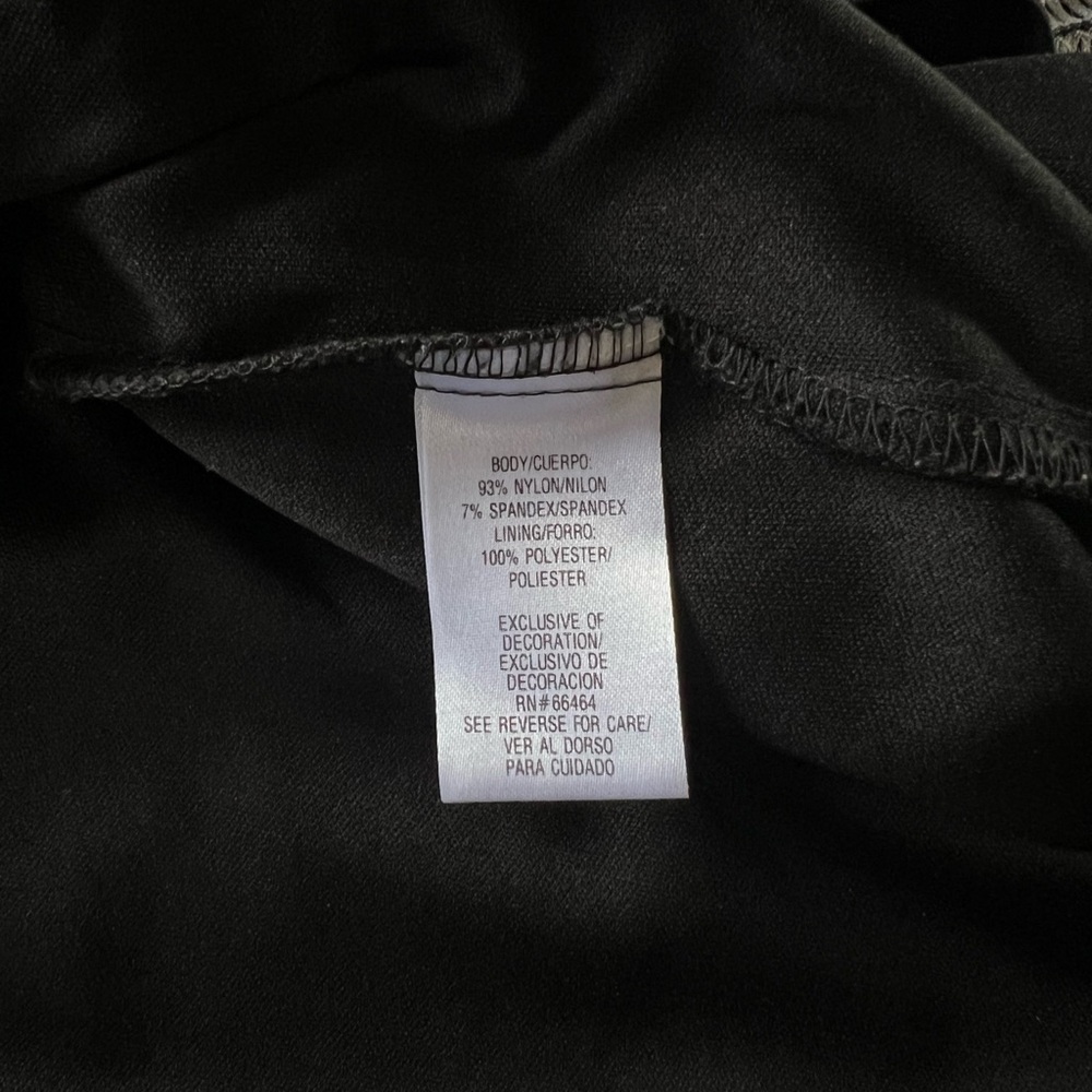 Studio One Belted Sheath Dress Black Gray Knit Keyhole Size 10 Work Chic - Picture 7 of 9